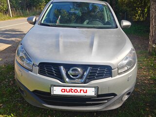 2011 Nissan Qashqai I Рестайлинг, серебристый, 890000 рублей, вид 1