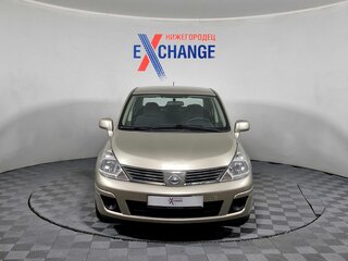 2010 Nissan Tiida I Рестайлинг, коричневый, 599000 рублей, вид 2