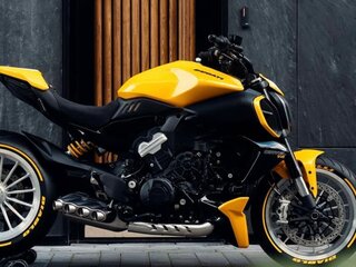 2024 Ducati Diavel V4, жёлтый, 2999999 рублей, вид 3
