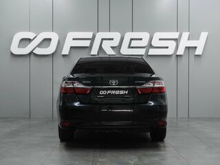2015 Toyota Camry VII (XV50) Рестайлинг, чёрный, 1989000 рублей, вид 4