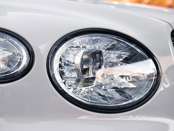2026 Bentley Bentayga I Рестайлинг, серый, 45900000 рублей - вид 17