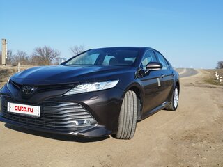 2019 Toyota Camry VIII (XV70), серый, 3100000 рублей, вид 2