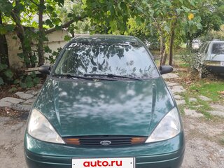 2000 Ford Focus I (North America), зелёный, 275000 рублей, вид 1
