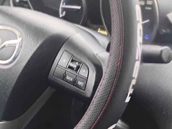 2011 Mazda 3 II (BL) Рестайлинг, красный, 800000 рублей - вид 15