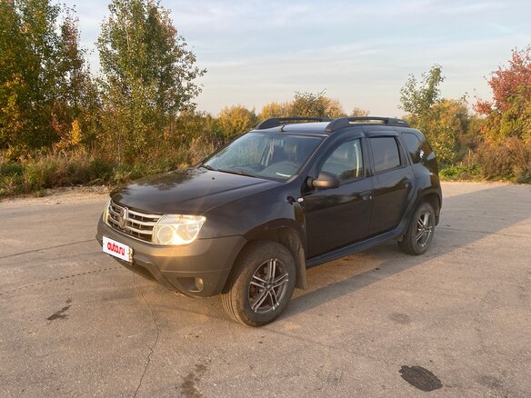 2014 Renault Duster I, чёрный, 900000 рублей - вид 2