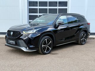 Toyota Crown Kluger