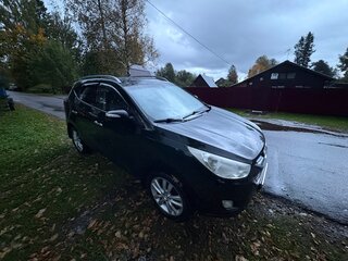 2010 Hyundai Tucson II, чёрный, 1200000 рублей, вид 2