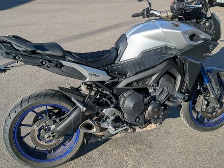 2015 Yamaha MT-09 Tracer (FJ-09), синий, 750000 рублей, вид 3