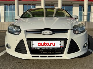 2013 Ford Focus III, белый, 795000 рублей, вид 2