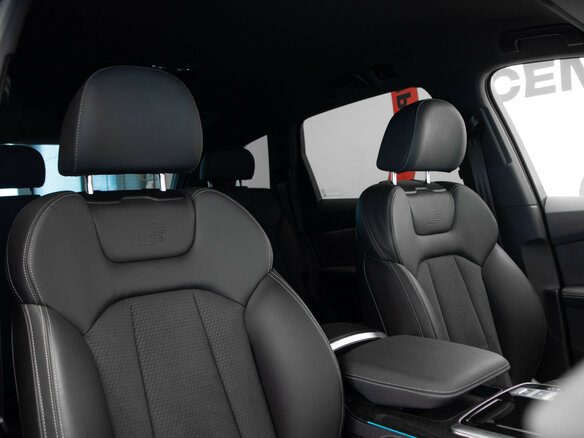 2026 Audi Q7 45 TFSI II (4M) Рестайлинг 2, серый, 9520000 рублей - вид 30