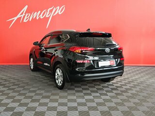 2018 Hyundai Tucson III, чёрный, 2180000 рублей, вид 3