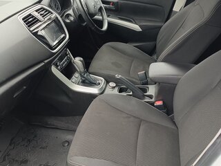 2017 Suzuki SX4 II (S-Cross) Рестайлинг, белый, 1299000 рублей, вид 3