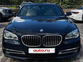2014 BMW 7 серии Long 750Li xDrive V (F01/F02/F04) Рестайлинг, синий, 2450000 рублей, вид 2