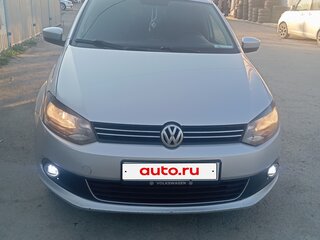 2012 Volkswagen Polo V, серебристый, 649000 рублей, вид 2