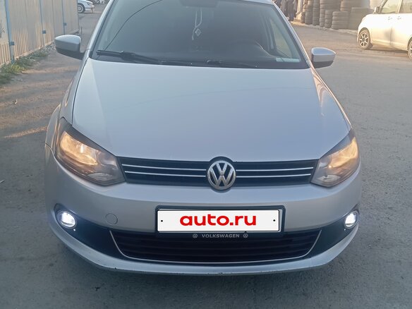 2012 Volkswagen Polo V, серебристый, 649000 рублей - вид 1