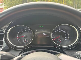 2022 Kia Ceed III Рестайлинг, серый, 2500000 рублей, вид 4