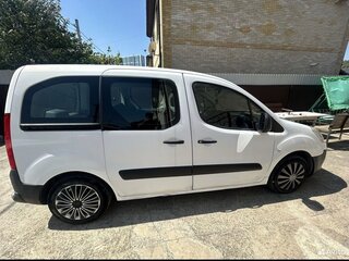 2011 Citroen Berlingo II, белый, 690000 рублей, вид 5