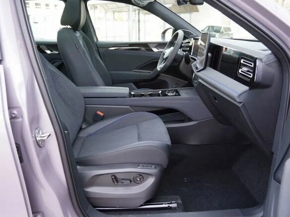 2026 Volkswagen Tiguan L Pro III (China Market), фиолетовый, 4950000 рублей - вид 16