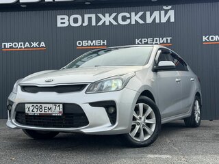2017 Kia Rio IV, серебристый, 980000 рублей, вид 2
