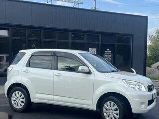 2014 Toyota Rush I, белый, 1331000 рублей, вид 4