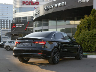 2018 Audi A3 III (8V) Рестайлинг, чёрный, 1733000 рублей, вид 4