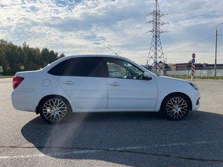 2020 Lada (ВАЗ) Granta I Рестайлинг, белый, 650000 рублей, вид 4