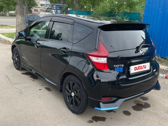 2018 Nissan Note e-Power II Рестайлинг, чёрный, 1520000 рублей - вид 3