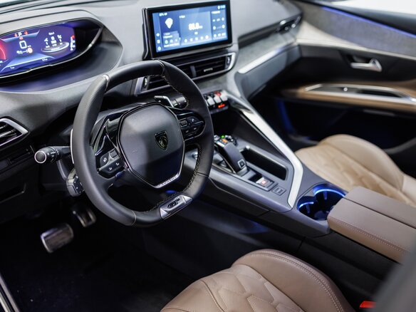 2024 Peugeot 5008 II Рестайлинг, белый, 4534000 рублей - вид 14
