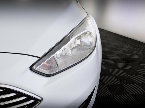 2018 Ford Focus III Рестайлинг, белый, 1180000 рублей - вид 16