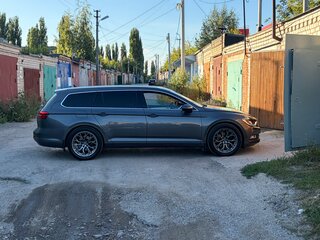2017 Volkswagen Passat B8, серый, 2000000 рублей, вид 2