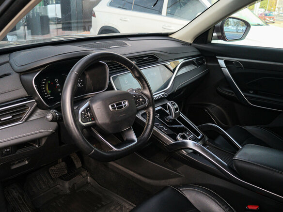 2022 Geely Atlas Pro, серый, 1450000 рублей - вид 11