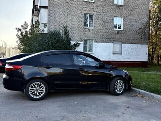 2014 Kia Rio 6-speed III, чёрный, 790000 рублей, вид 5
