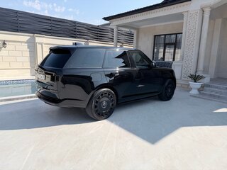 2022 Land Rover Range Rover P400 MHEV V, чёрный, 15500000 рублей, вид 5