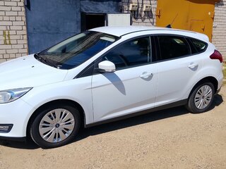 2017 Ford Focus III Рестайлинг, белый, 780000 рублей, вид 5