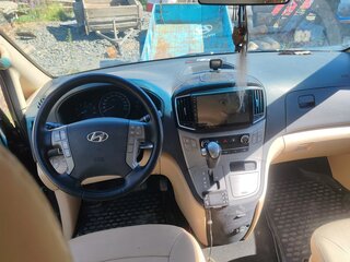 2016 Hyundai H-1 II Рестайлинг, чёрный, 1700000 рублей, вид 4