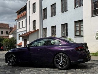2024 BMW 2 серии 230i G42 Рестайлинг, фиолетовый, 3850000 рублей, вид 3