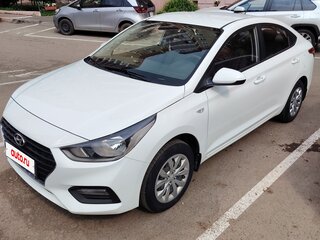 2018 Hyundai Solaris II, белый, 1100000 рублей, вид 2