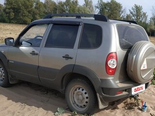 2013 Chevrolet Niva I Рестайлинг, серый, 520000 рублей, вид 3