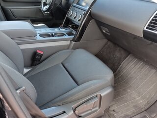 2020 Land Rover Discovery V, чёрный, 4000000 рублей, вид 5