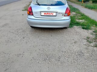 2001 Toyota Corolla VIII (E110) Рестайлинг, серебристый, 350000 рублей, вид 3