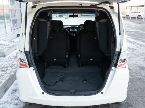 2012 Honda Freed I Рестайлинг, белый, 1000000 рублей - вид 18