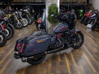 2026 Harley-Davidson CVO Street Glide ST, серый, 5490000 рублей, вид 4