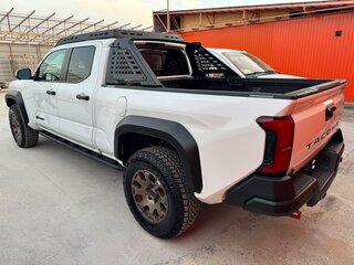2025 Toyota Tacoma IV, белый, 8700000 рублей, вид 5