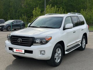 2014 Toyota Land Cruiser 200 Series Рестайлинг 1, белый, 5600000 рублей, вид 2