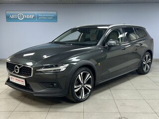 2021 Volvo V60 Cross Country II, серый, 3220000 рублей, вид 1