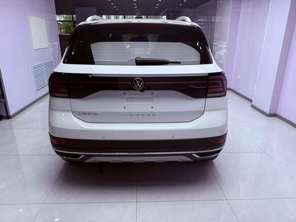 2022 Volkswagen T-Cross I, белый - вид 3