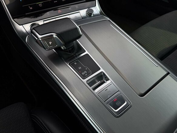 2021 Audi A7 45 TFSI II (4K), белый, 4480000 рублей - вид 22