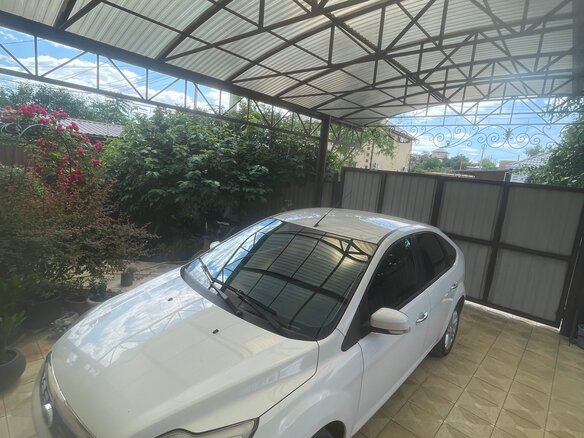 2010 Ford Focus II Рестайлинг, белый, 610000 рублей - вид 8