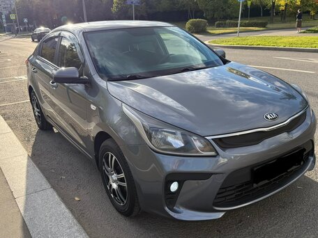 2018 Kia Rio IV, серый, 1249000 рублей, вид 5