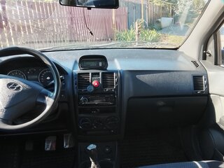 2010 Hyundai Getz I Рестайлинг, серебристый, 370000 рублей, вид 5